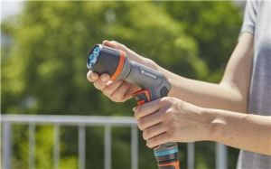 GARDENA Пистолет струйник за миене ecoPulse