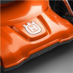 Моторна косачка Husqvarna LC 140SP